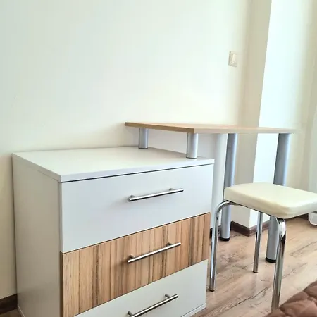 Cozy Апартамент *